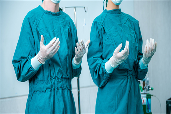 一波干貨！美國(guó)試管嬰兒醫(yī)院費(fèi)用大公開(kāi)，真實(shí)成功率和避坑秘訣在這里